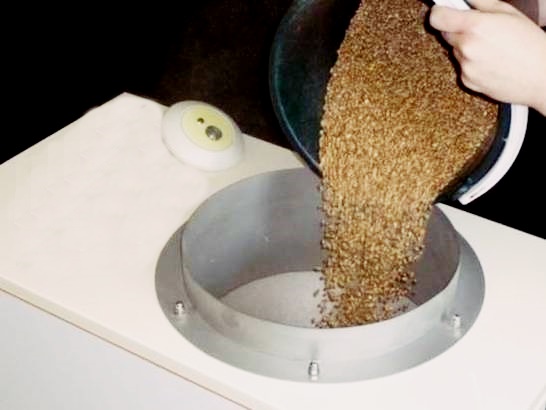 Автоматическая система возврата проб зерна